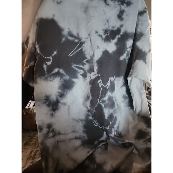 Pink Floyd Graphic T-Shirt Large Tie Dye World Tour 1973 NWT S113 Excellent New - Picture 4 of 4